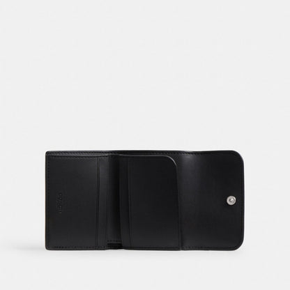 Coach Essential Card Holder Wallet In Loved Leather