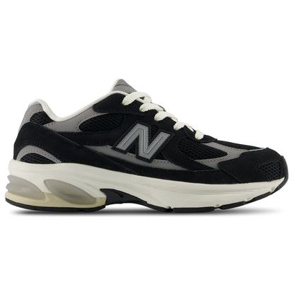 Boys New Balance 2010