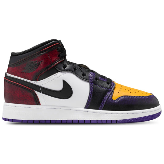 Jordan Boys 1 Mid SE NAJ9