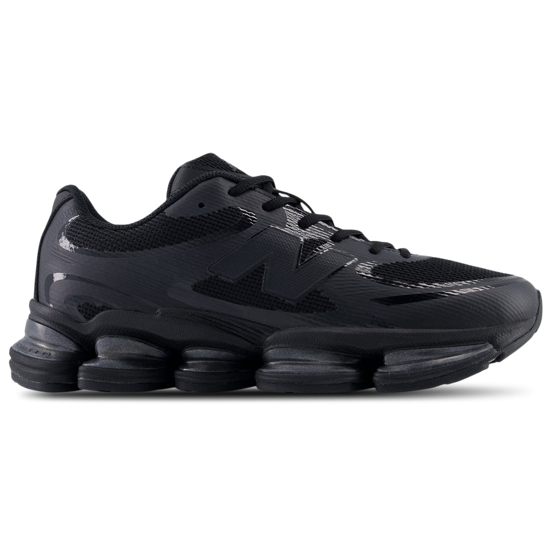 New Balance Mens 2000